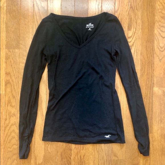 Black Hollister Long Sleeve Vneck Size 